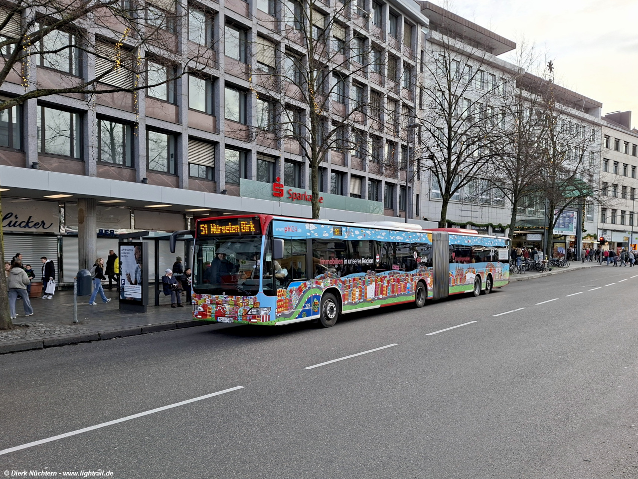 328 (AC L 310) · Elisenbrunnen