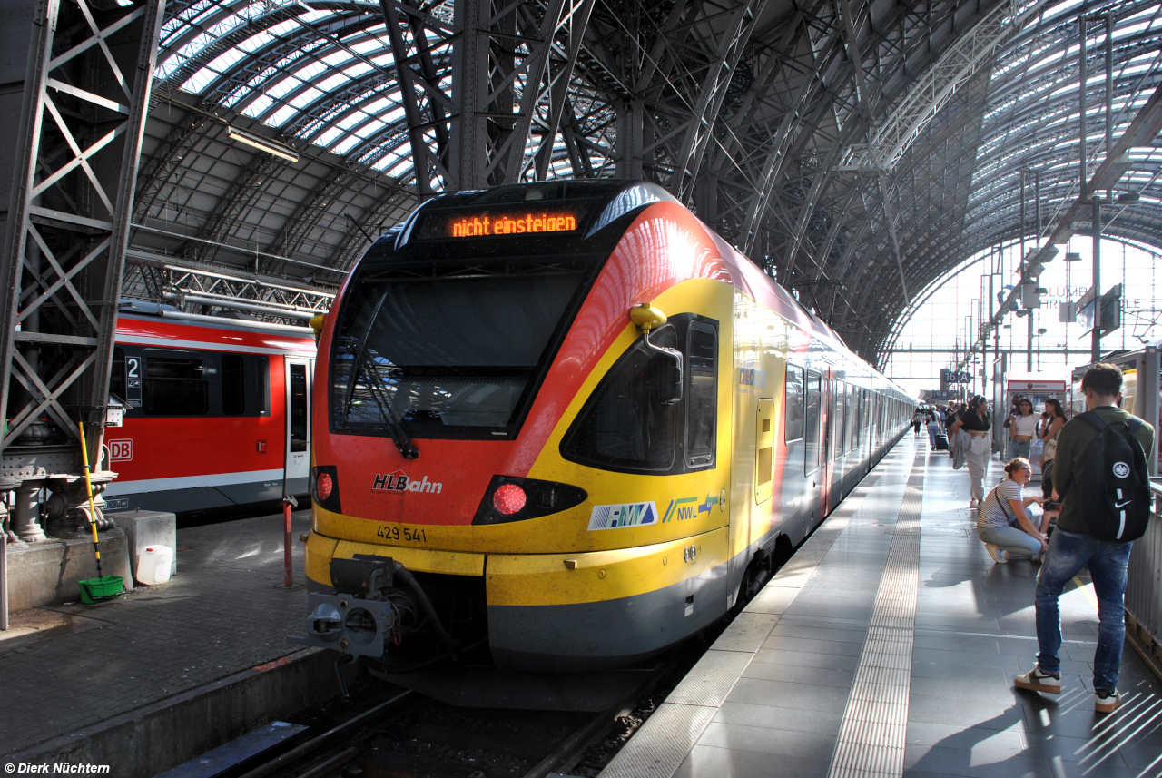 429 541 · Frankfurt (M) Hbf