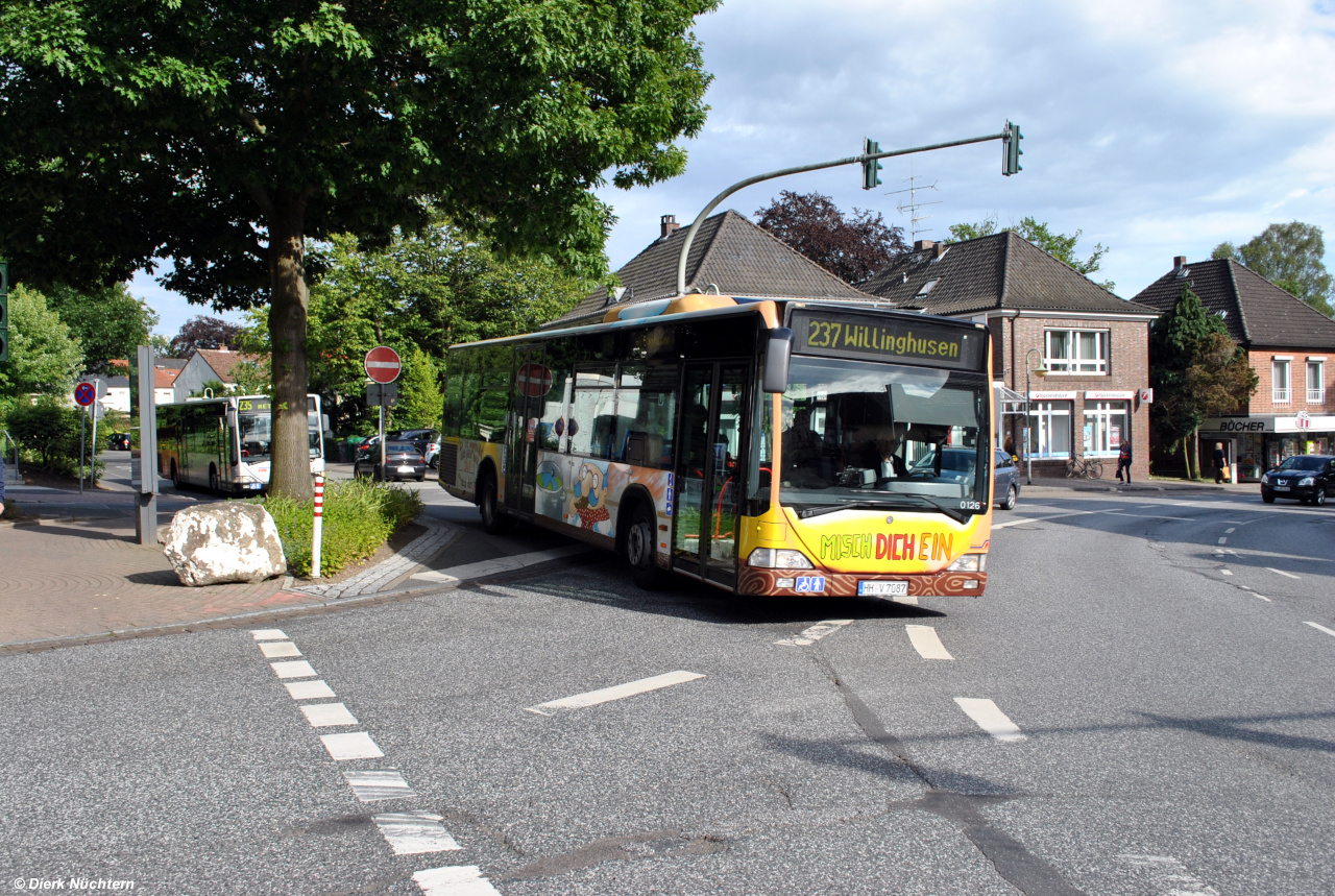 0126 (HH V 7087) · Reinbek, Landhausplatz