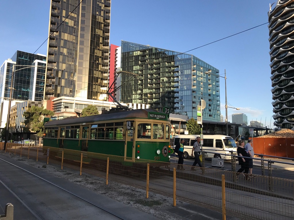 981 Docklands Waterfront City
