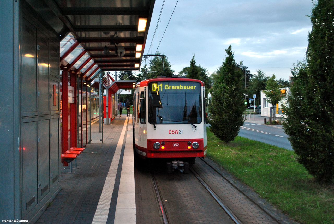 352 · Brechten Zentrum
