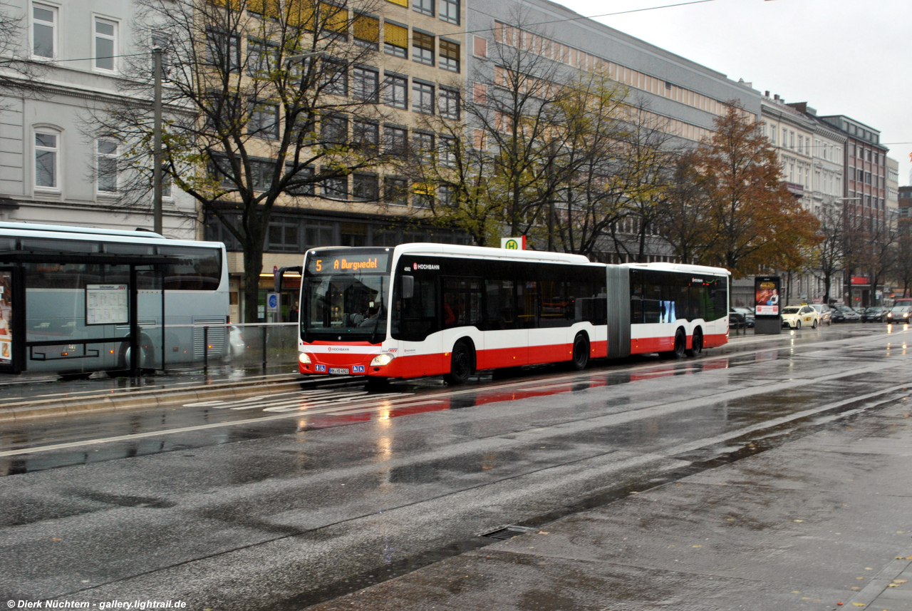 4902 (HH YB 4902) Hauptbahnhof / ZOB [U](S)