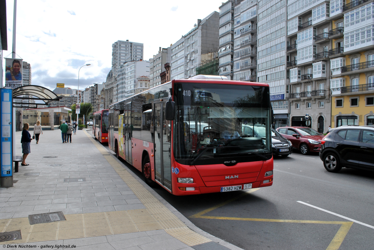 410 (5382 HZW) · Plaza de Ourense