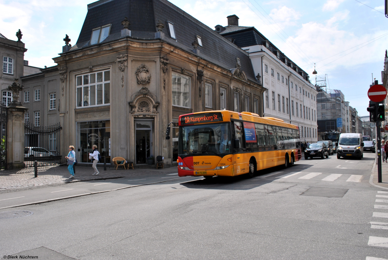 1204 (AA 72 235) · Bredgade / Dronningens Tværgade