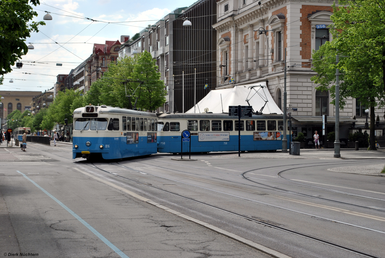 816 + 758 · Valand