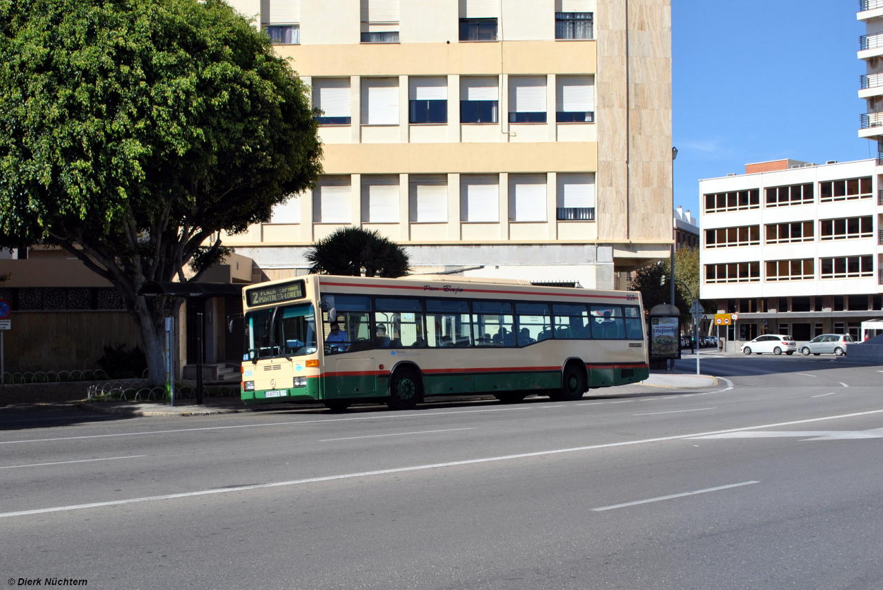 259 (CA 8077 BJ) · Plaza España