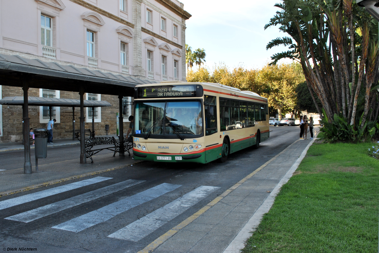 271 (CA 0771 BS) · Plaza España