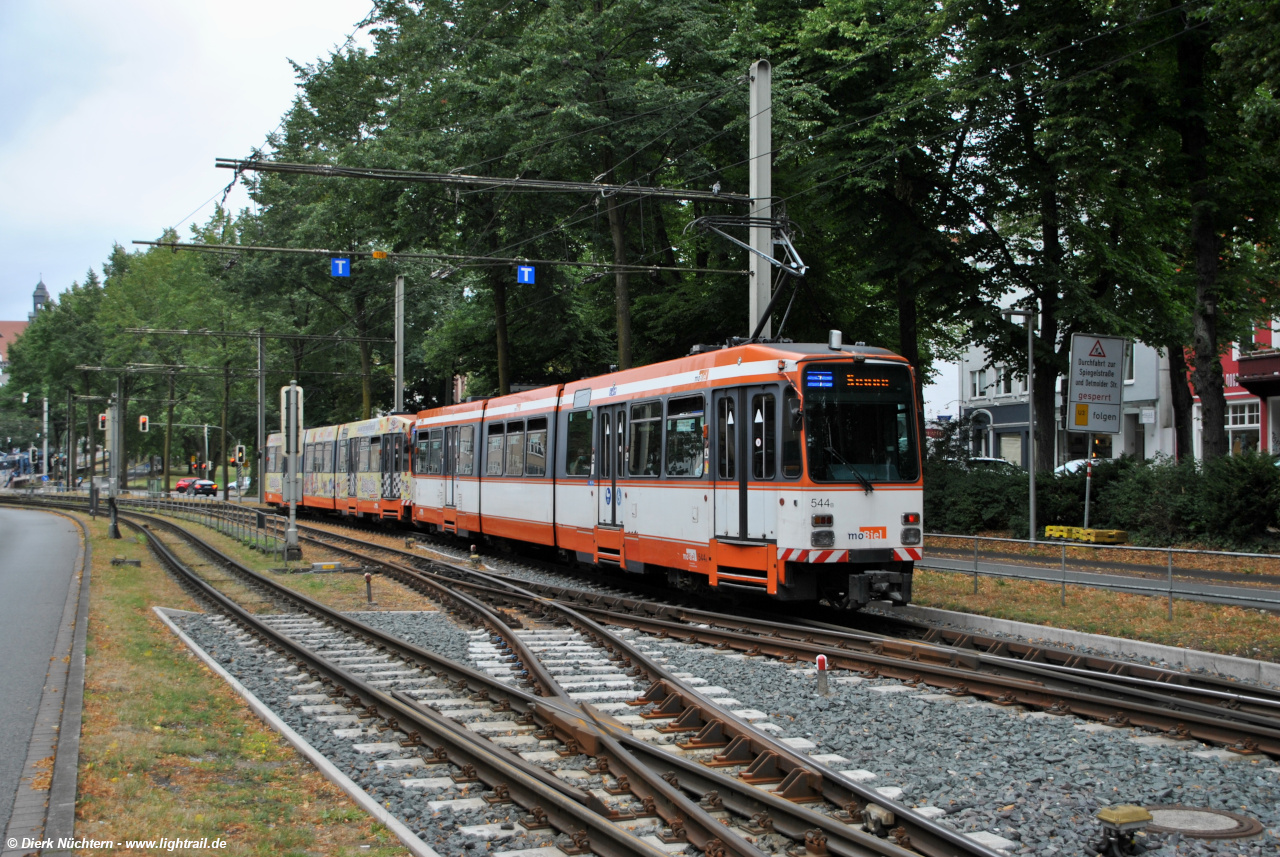 544 · Rathaus -> Landgericht