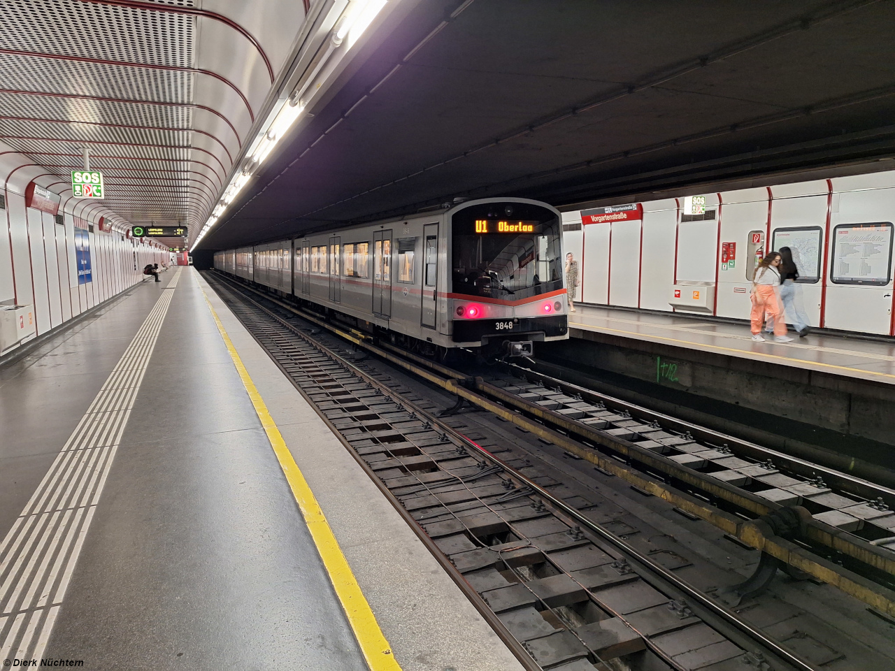 3848 · [U] Vorgartenstraße