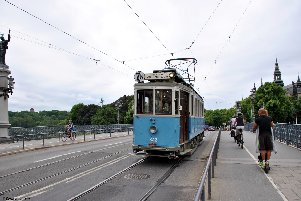 342 · Djurgårdsbron
