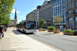 1550 (HH V 9550) · Jungfernstieg [U]