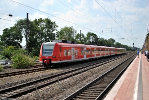 425 066-8 · Kamen