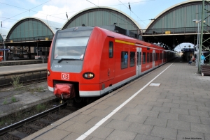 425 554 · Mönchengladbach Hbf