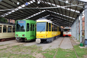 6129 und 6016 in der Wagenhalle