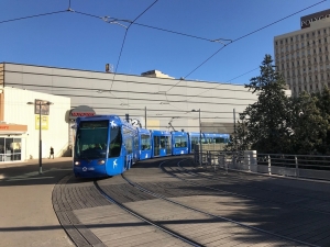 Tram Avenue Henri Frena