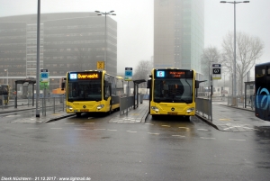 4016 (77-BDG-5) und 4157 (63-BDH-4) · CS Jaarbeursplein