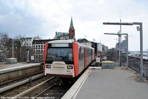 804 · Landungsbrücken
