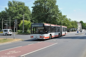 123 (NE ZS 123) · Stadthalle / Museum