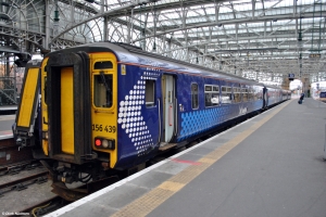 156 439 · Glasgow Central