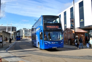 1562 (HJ63 JNN) Bargate WestQuay