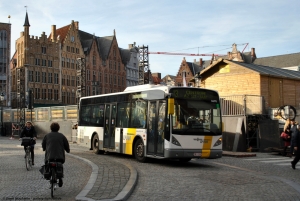 4695 (SWJ 296) Brugge Markt