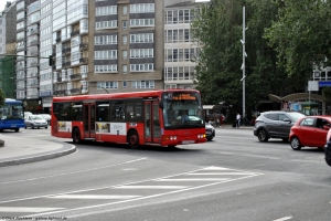 365 (4504 FKH) · Plaza de Ourense