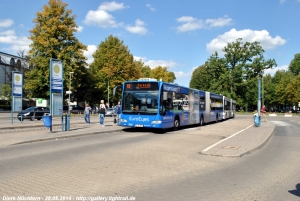 433 (HL SL 1433) · Gustav-Radbruch-Platz