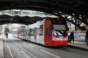 4512 · Dasselstraße / Bf. Süd