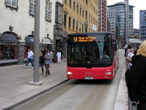 553 (DL 86835) · Jernbanetorget